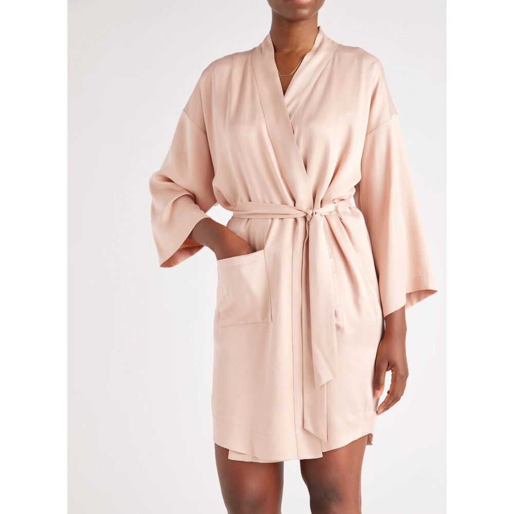 NWOT Quince Blush Pink Silk Long Sleeve Above the Knee Wrap Robe Size One Size - Picture 2 of 12